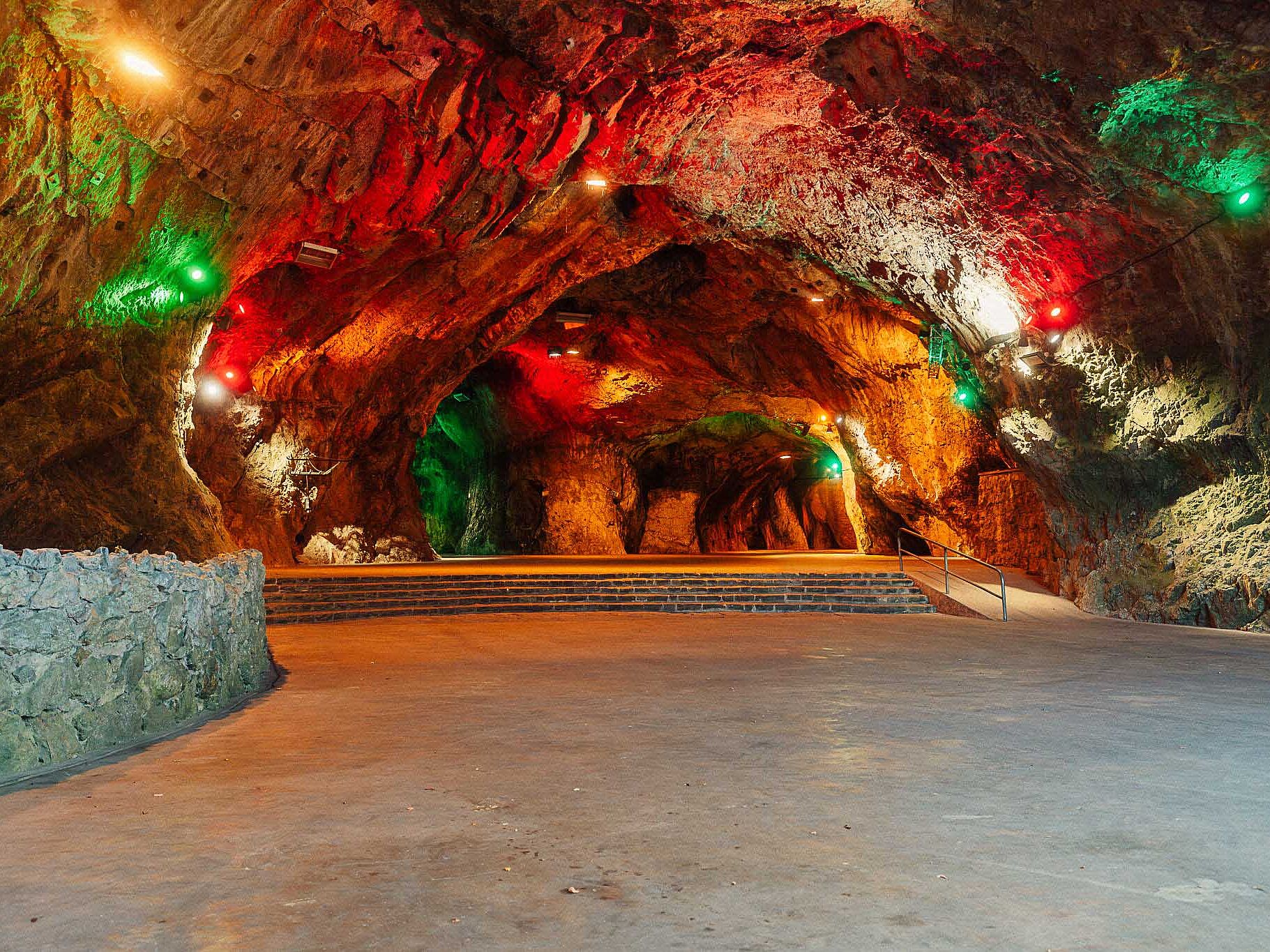 Balver Höhle in Balve im Märkischen Sauerland