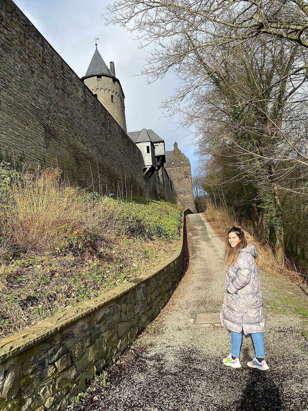 Auf dem Weg zur Burg Altena Auf dem Weg zur Burg Altena
