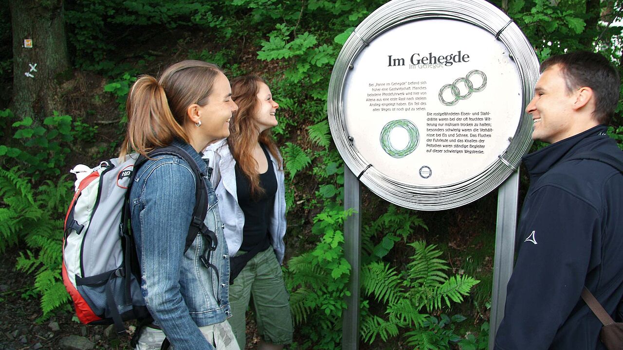 Wandern auf dem Drahthandelsweg im Märkischen Kreis Wandern auf dem Drahthandelsweg im Märkischen Kreis
