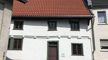 Schmarotzerhaus in Menden im Märkischen Sauerland Schmarotzerhaus in Menden im Märkischen Sauerland
