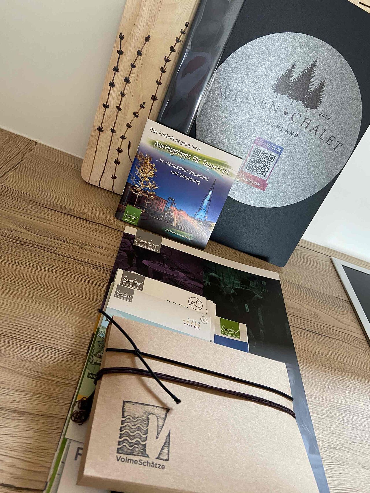Die Gäste dürfen sich über regionales Informationsmaterial freuen Die Gäste dürfen sich über regionales Informationsmaterial freuen