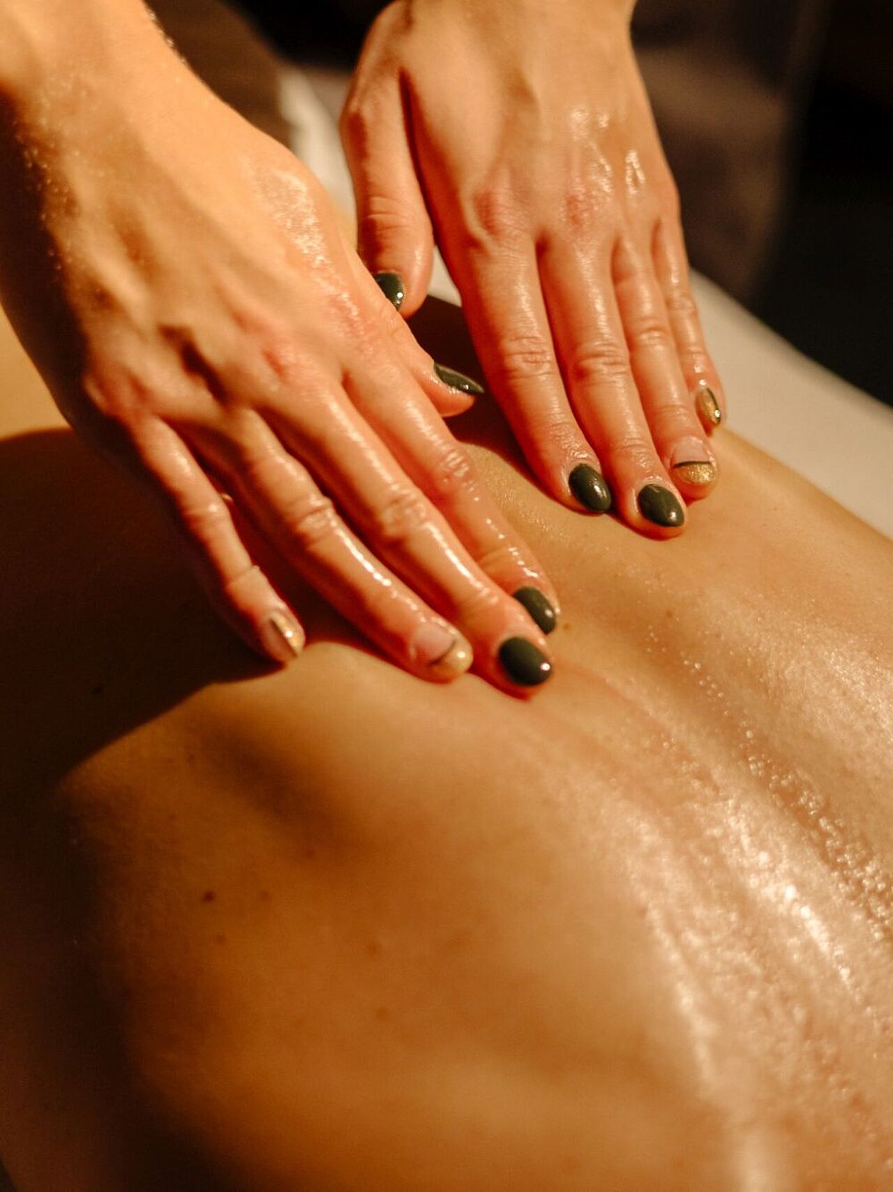 Eine entspannende Massage darf hier nicht fehlen Eine entspannende Massage darf hier nicht fehlen