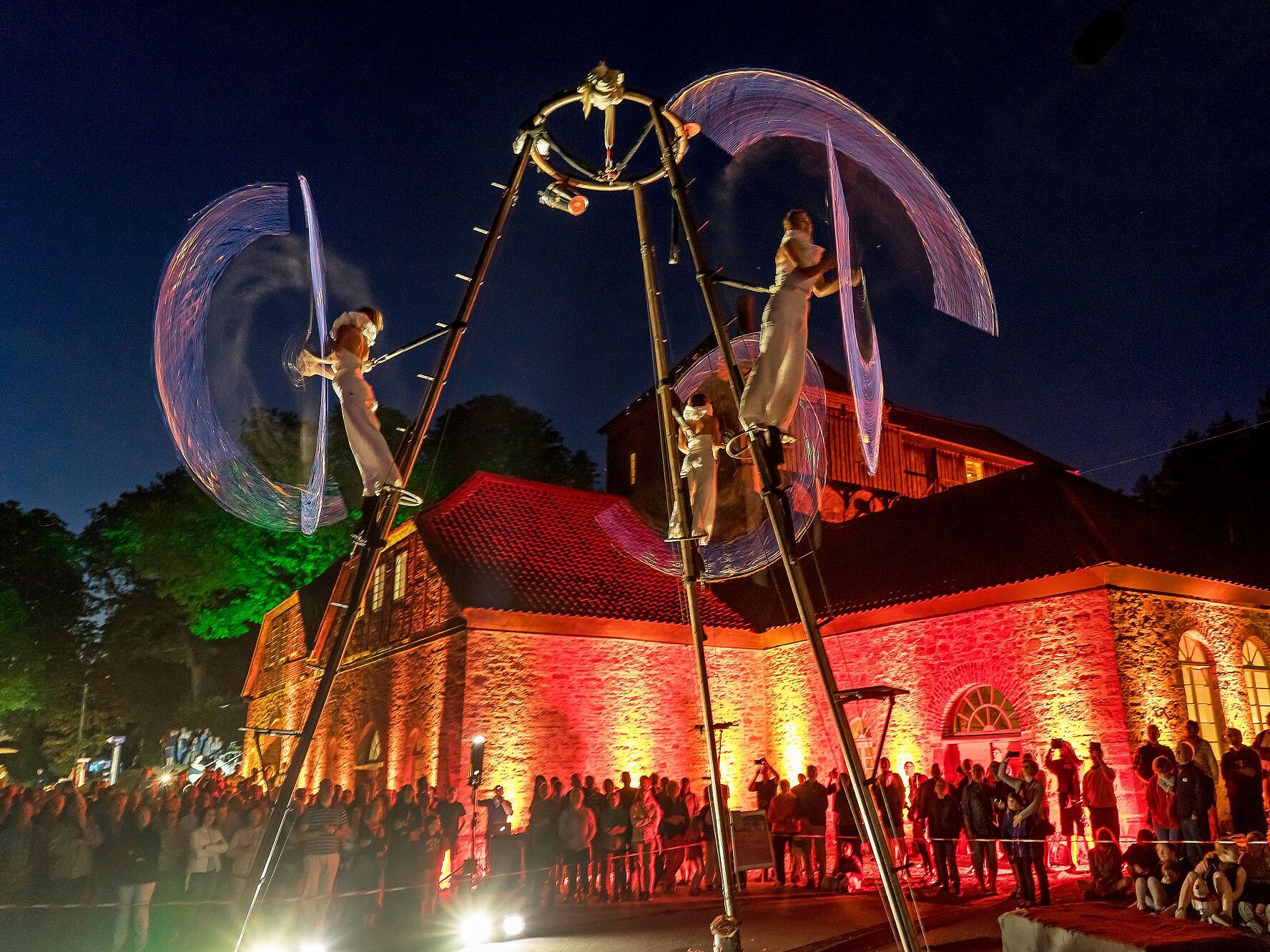 Festival Luise heizt ein in der Luisenhütte in Balve im Märkischen Kreis