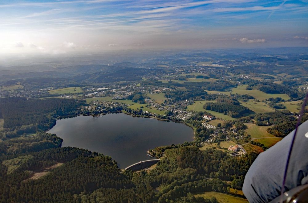 Flug über die Bruchertalsperre Flug über die Bruchertalsperre