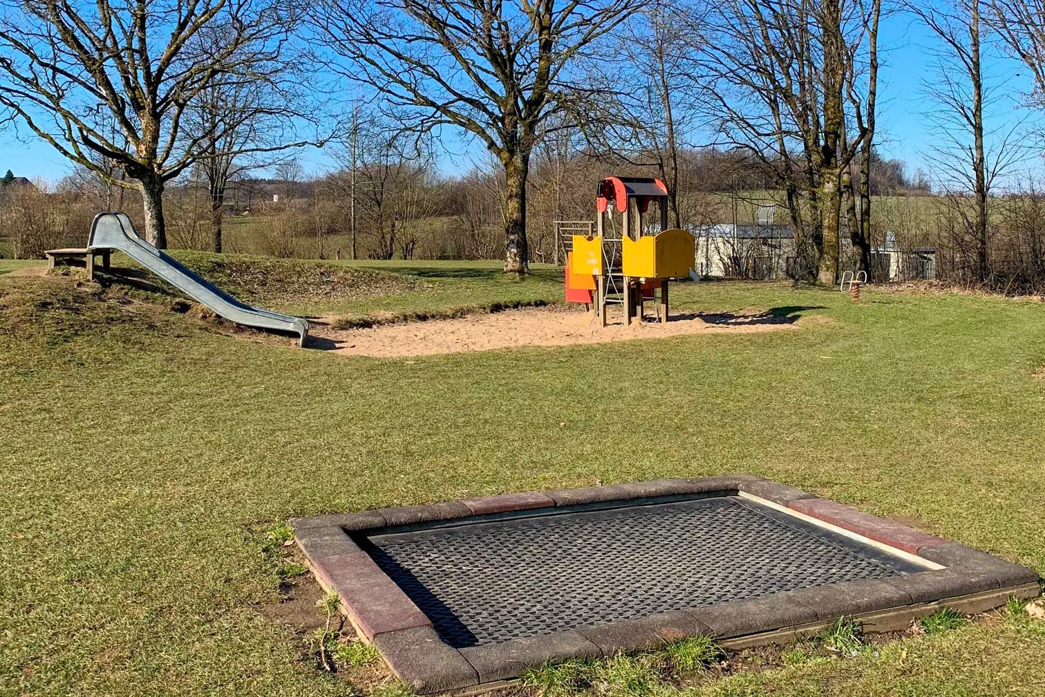 Spielplatz Otto-Fuchs-Straße Spielplatz Otto-Fuchs-Straße
