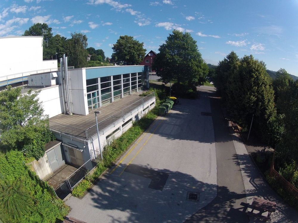 Das Gebäude der Schwimmhalle Schalksmühle Das Gebäude der Schwimmhalle Schalksmühle