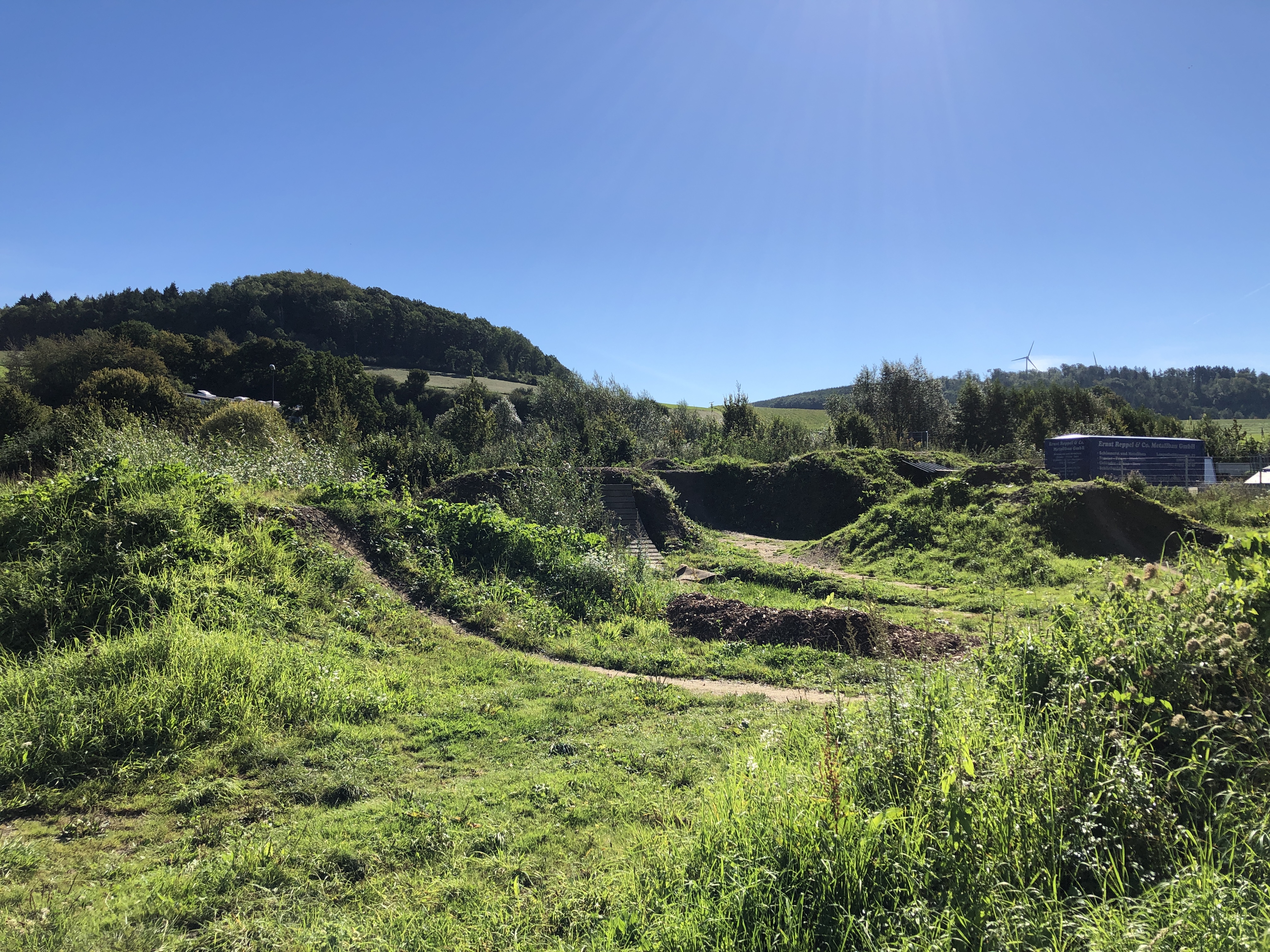 Dirtpark Garbeck 3, Stadt Balve.JPG