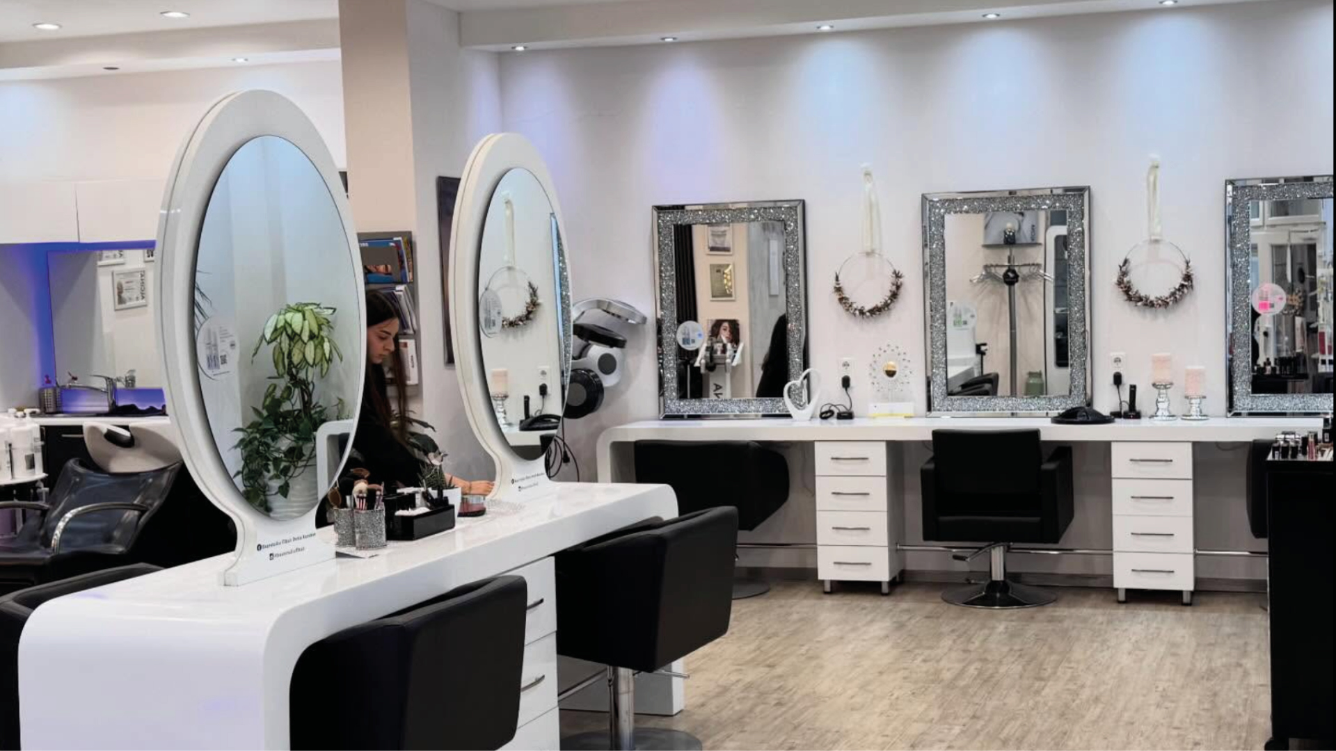 Haarstudio FLHAIR