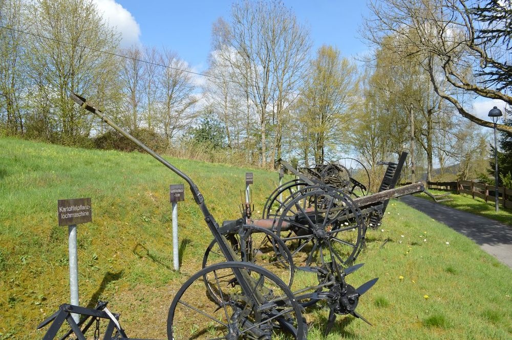 historische landwirtschaftliche Geräte Bauernhaus historische landwirtschaftliche Geräte Bauernhaus