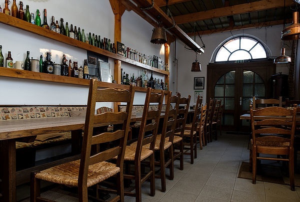 Der Gastraum in der Brauerei Der Gastraum in der Brauerei