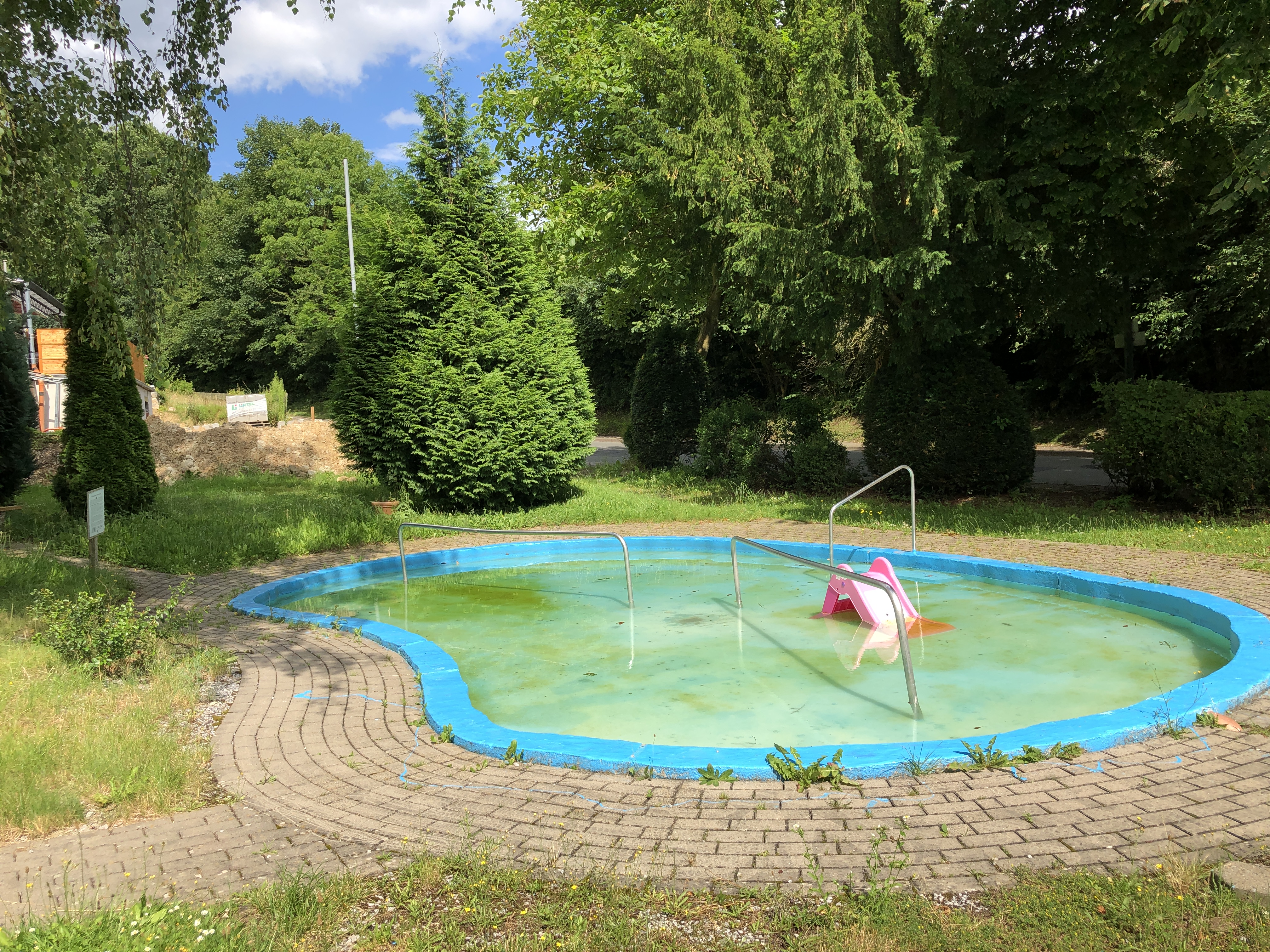 Wassertretbecken Eisborn Wassertretbecken Eisborn