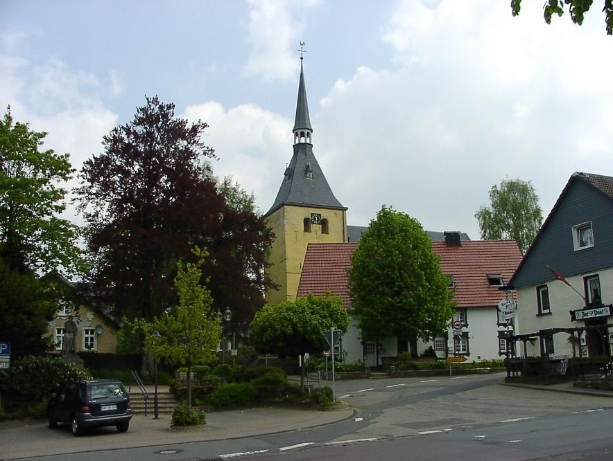 Außenansicht Servatiuskirche Außenansicht Servatiuskirche