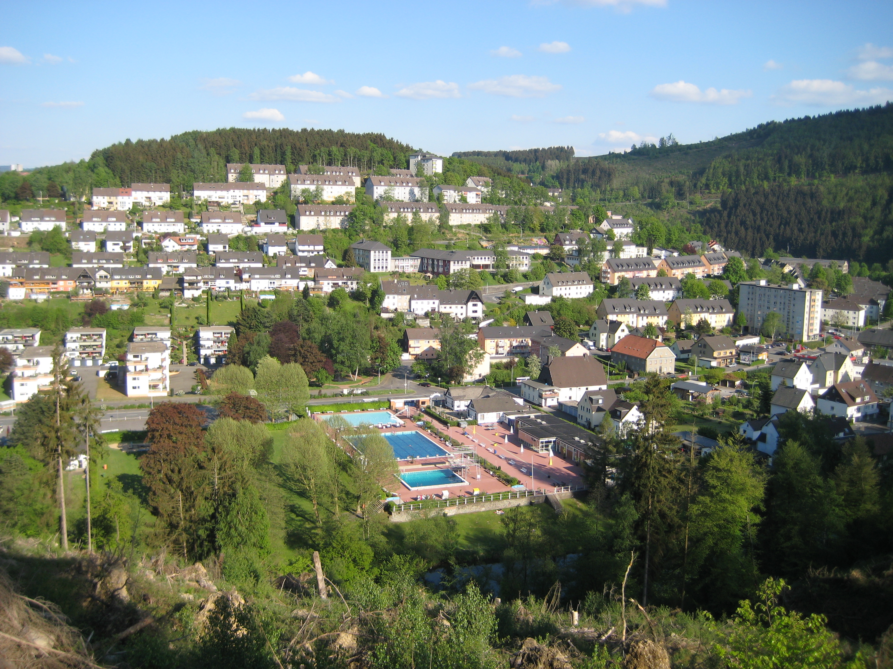 Werdohl_Freibad_von Oben (2).jpg Werdohl_Freibad_von Oben (2).jpg