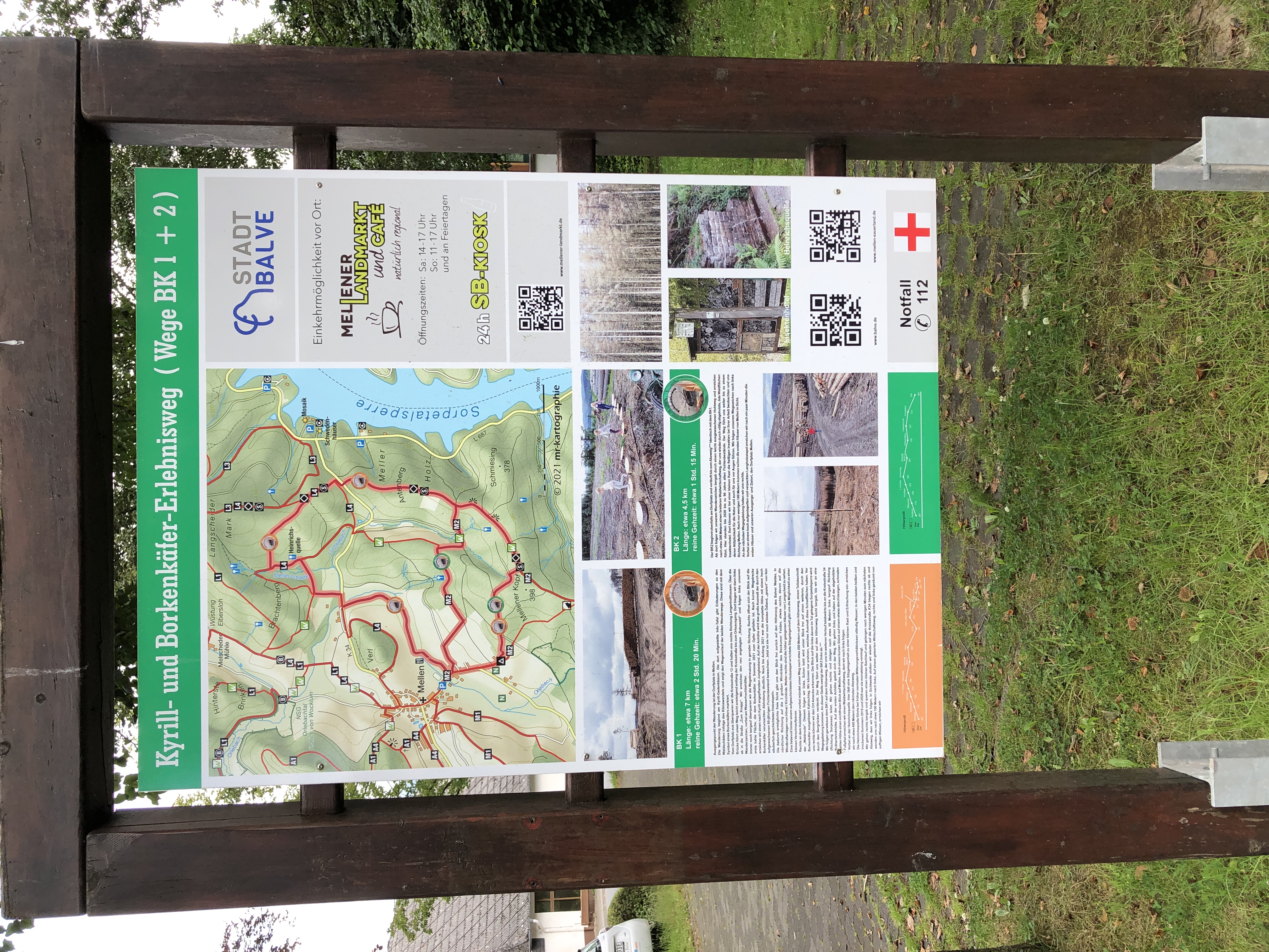 Infotafel Dorfplatzt Mellen Infotafel Dorfplatzt Mellen