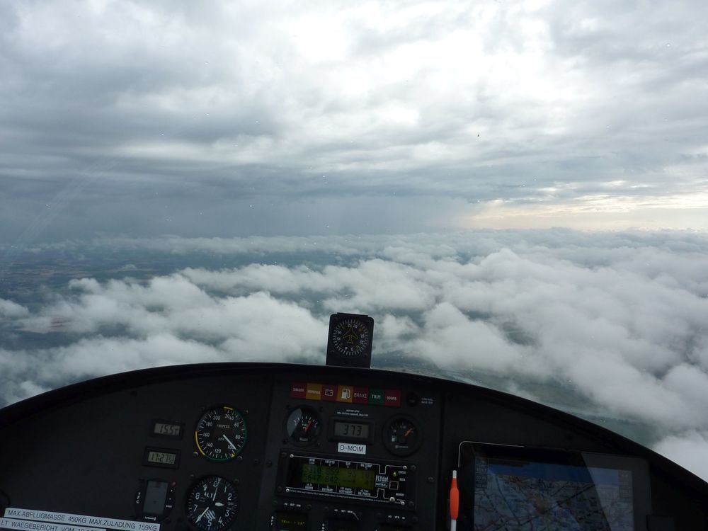 Blick aus dem Cockpit Blick aus dem Cockpit