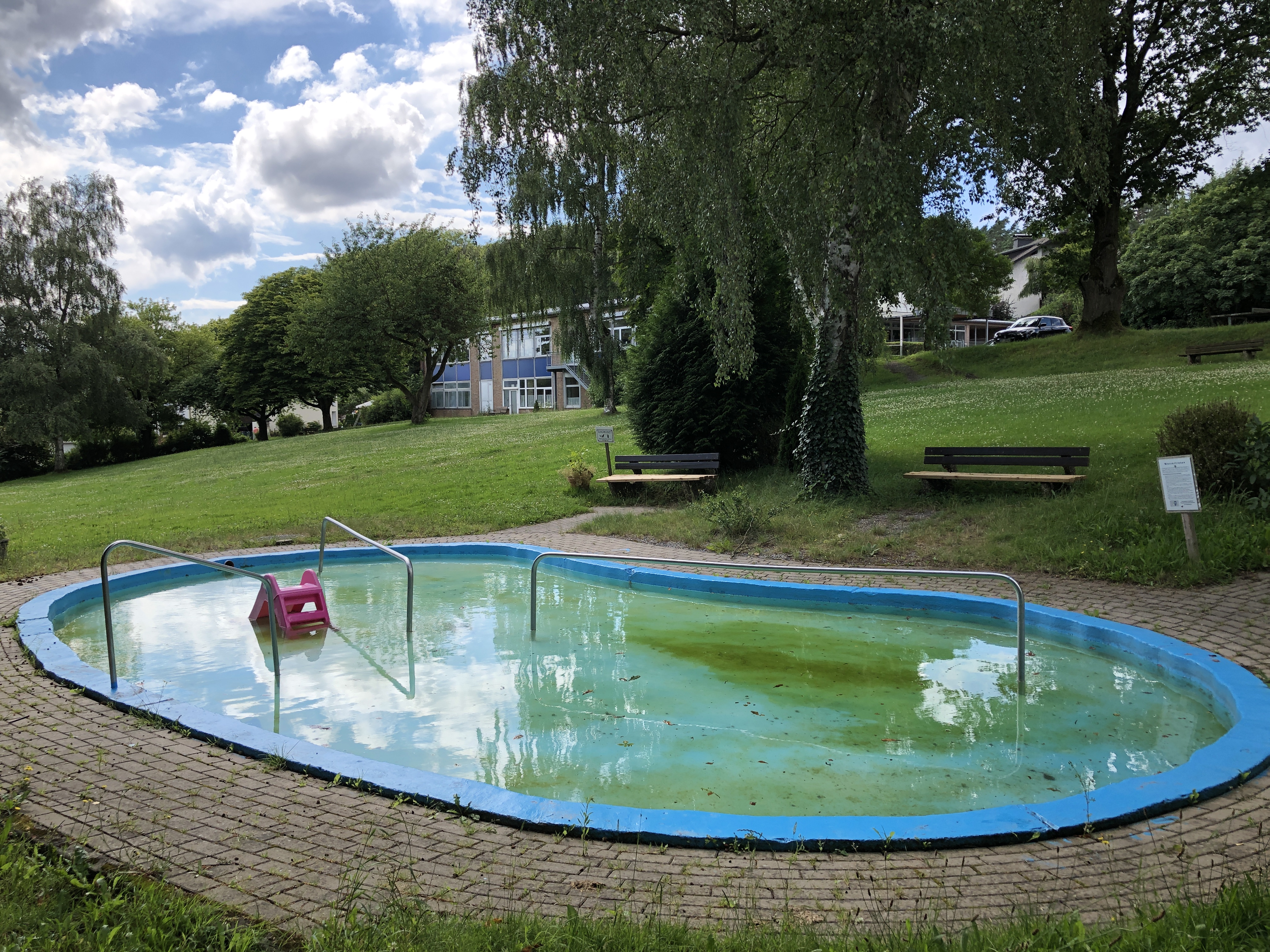 Wassertretbecken Eisborn Wassertretbecken Eisborn