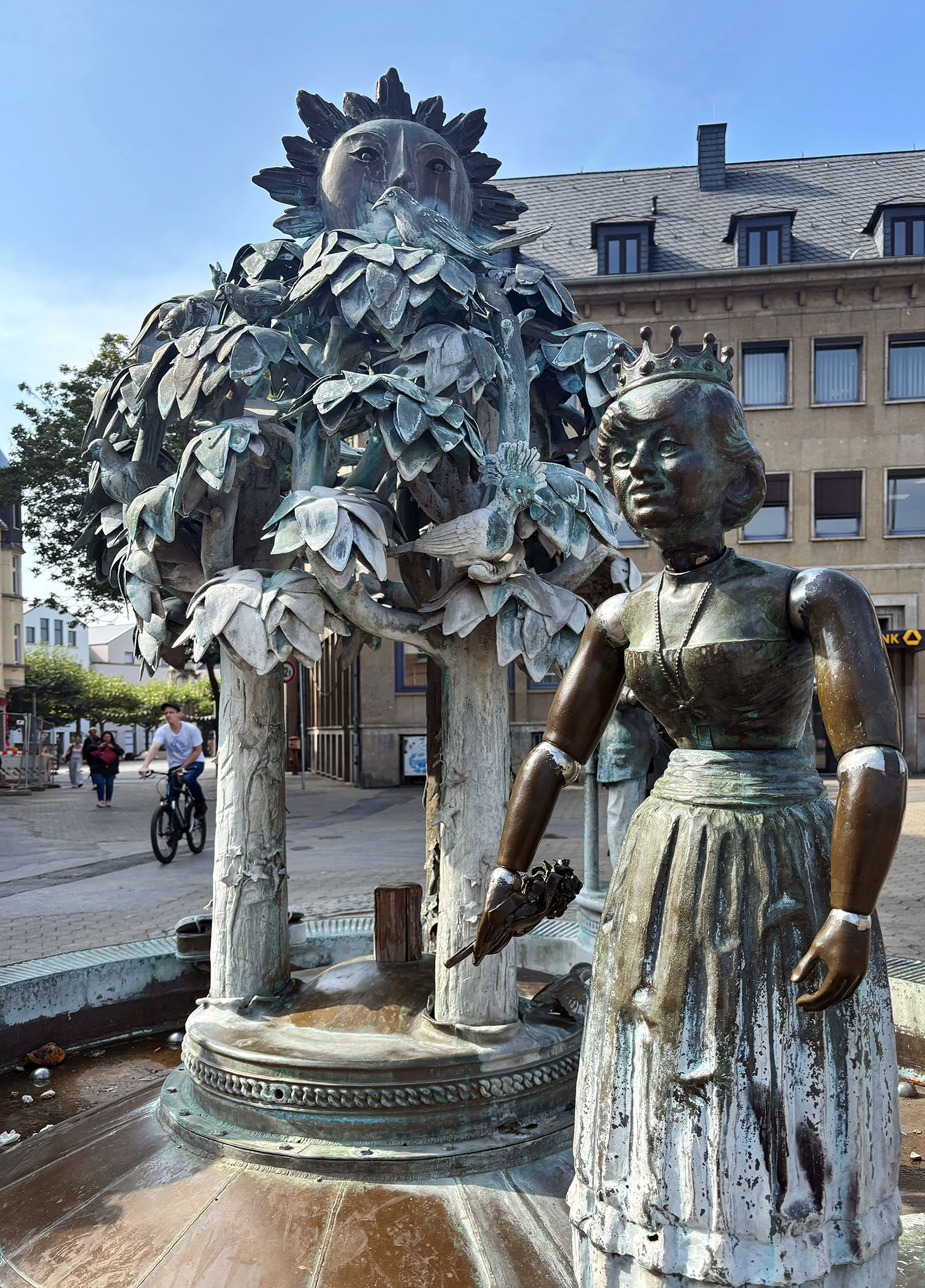 Brunnen Lebensfreude a.jpg Brunnen Lebensfreude a.jpg