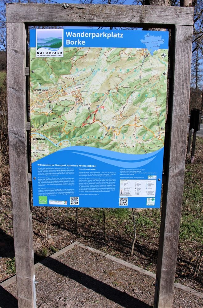 Infotafel am Wanderparkplatz Borke Infotafel am Wanderparkplatz Borke