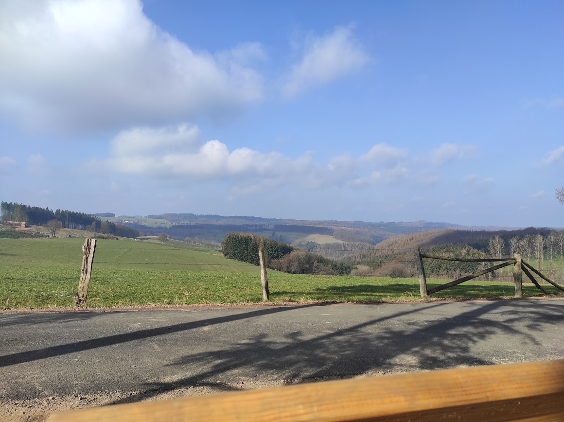 Weitblick von der Sagenbank Weitblick von der Sagenbank