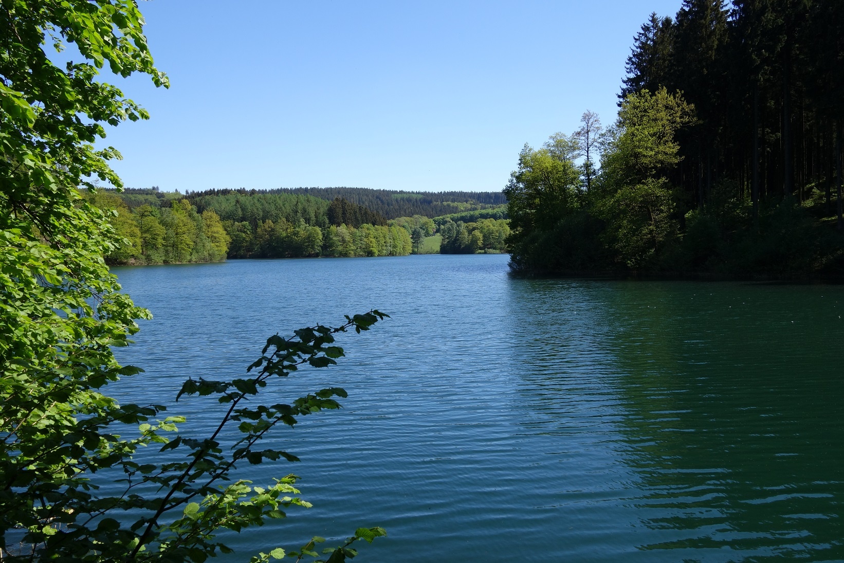 Herrliche Aussichten über die Talsperre Herrliche Aussichten über die Talsperre